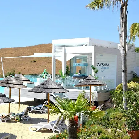 4-guest Stylish Lagoon *