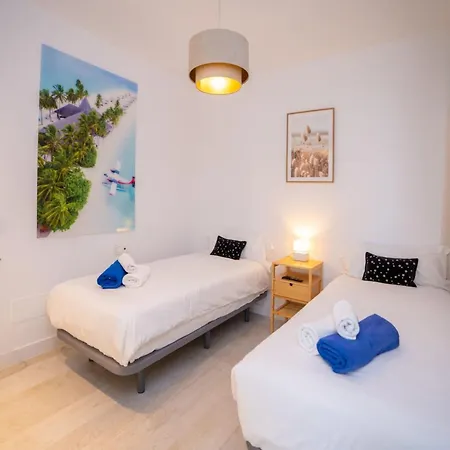 4-guest Stylish Lagoon Apartmán Estepona