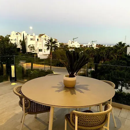 4-guest Stylish Lagoon Apartmán *